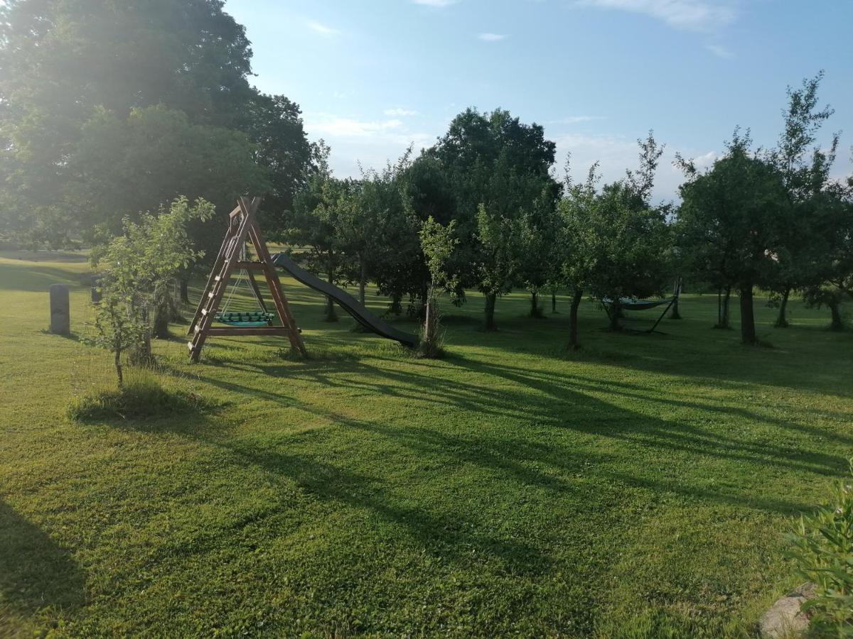 Apartman Na Statku Jílovice Dış mekan fotoğraf