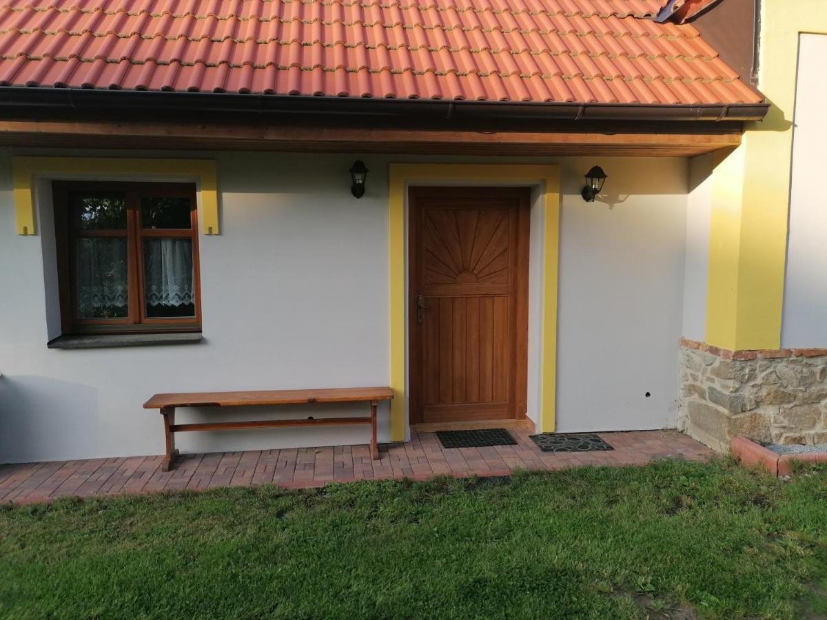 Apartman Na Statku Jílovice Dış mekan fotoğraf